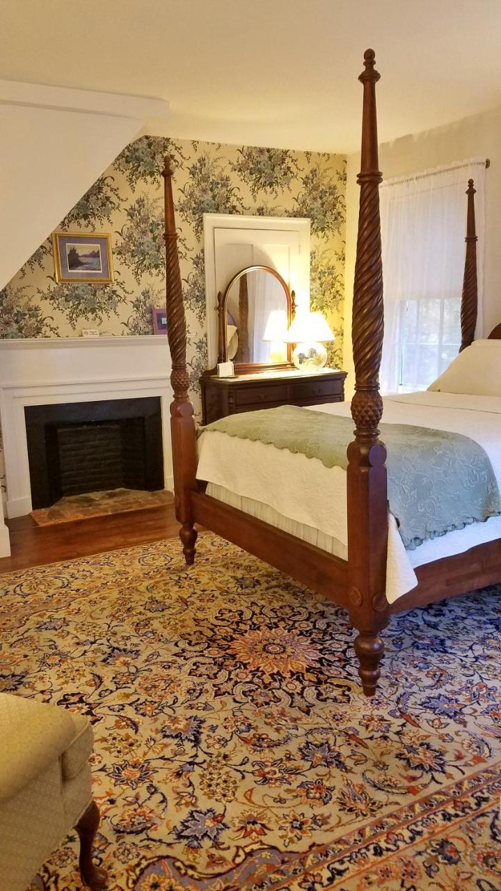 Centennial House Bed And Breakfast Northfield 외부 사진