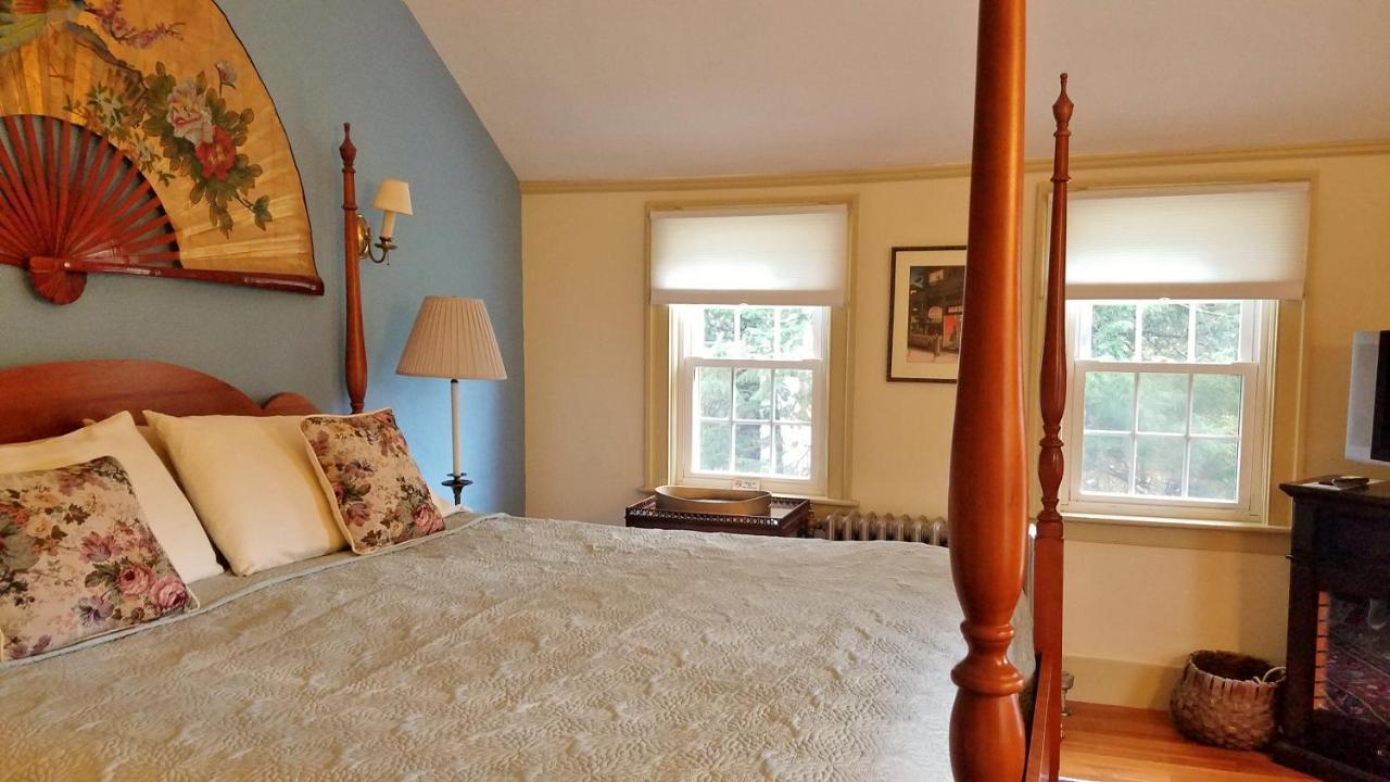 Centennial House Bed And Breakfast Northfield 외부 사진