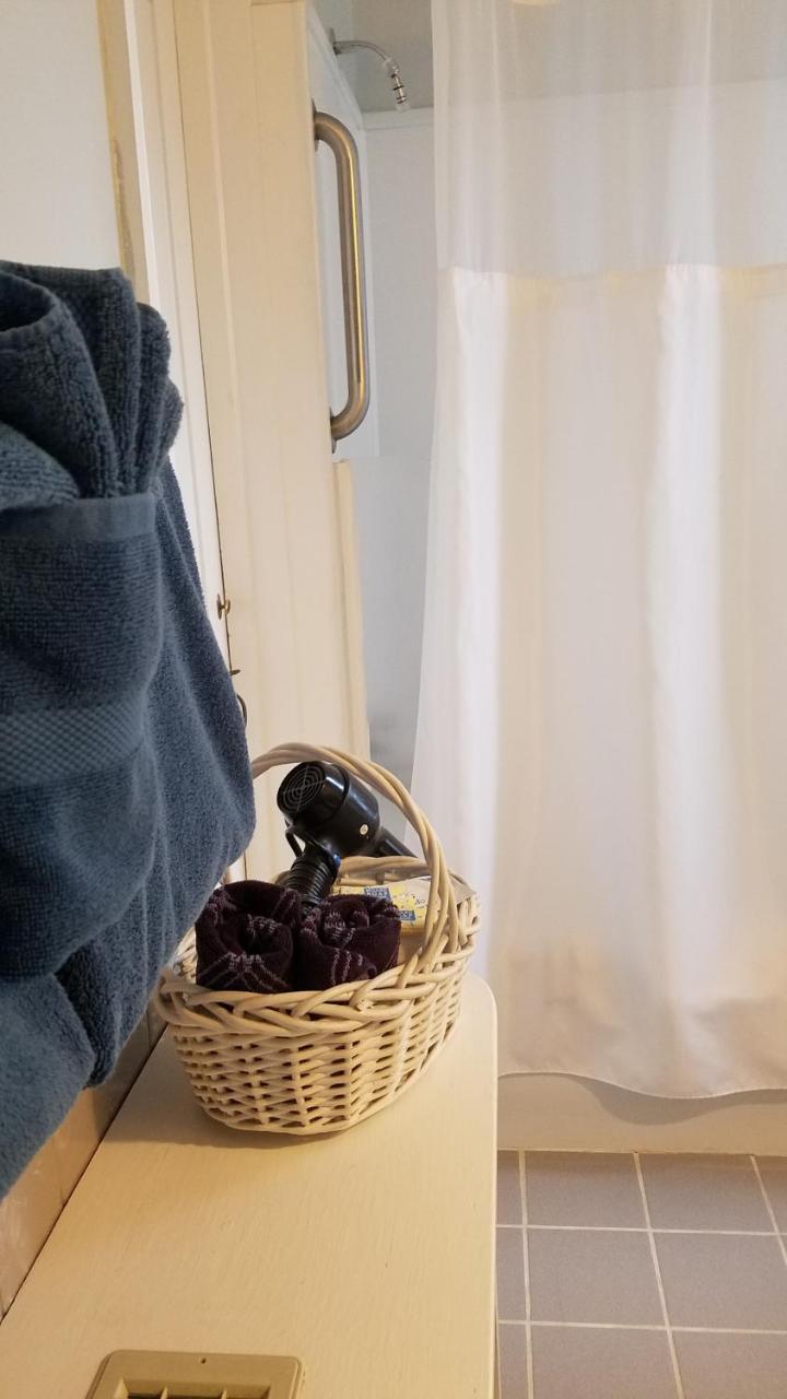 Centennial House Bed And Breakfast Northfield 외부 사진