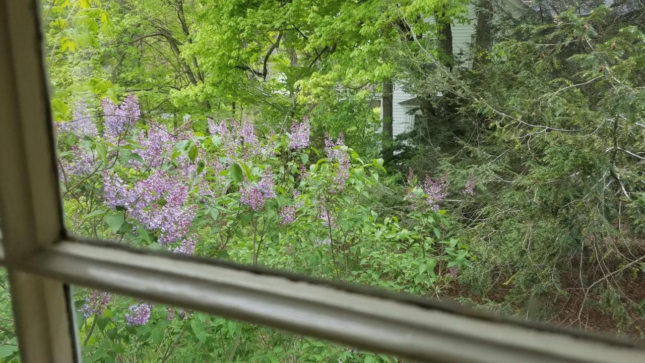 Centennial House Bed And Breakfast Northfield 외부 사진