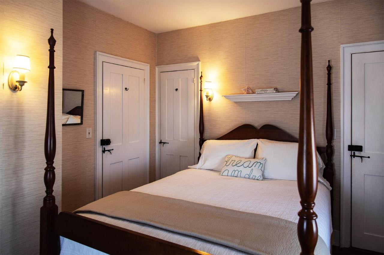 Centennial House Bed And Breakfast Northfield 외부 사진